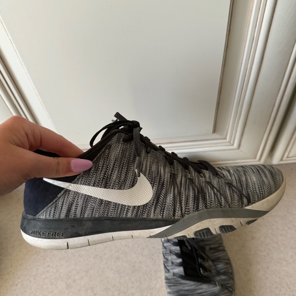 Nike Women’s Free TR Trainer 6